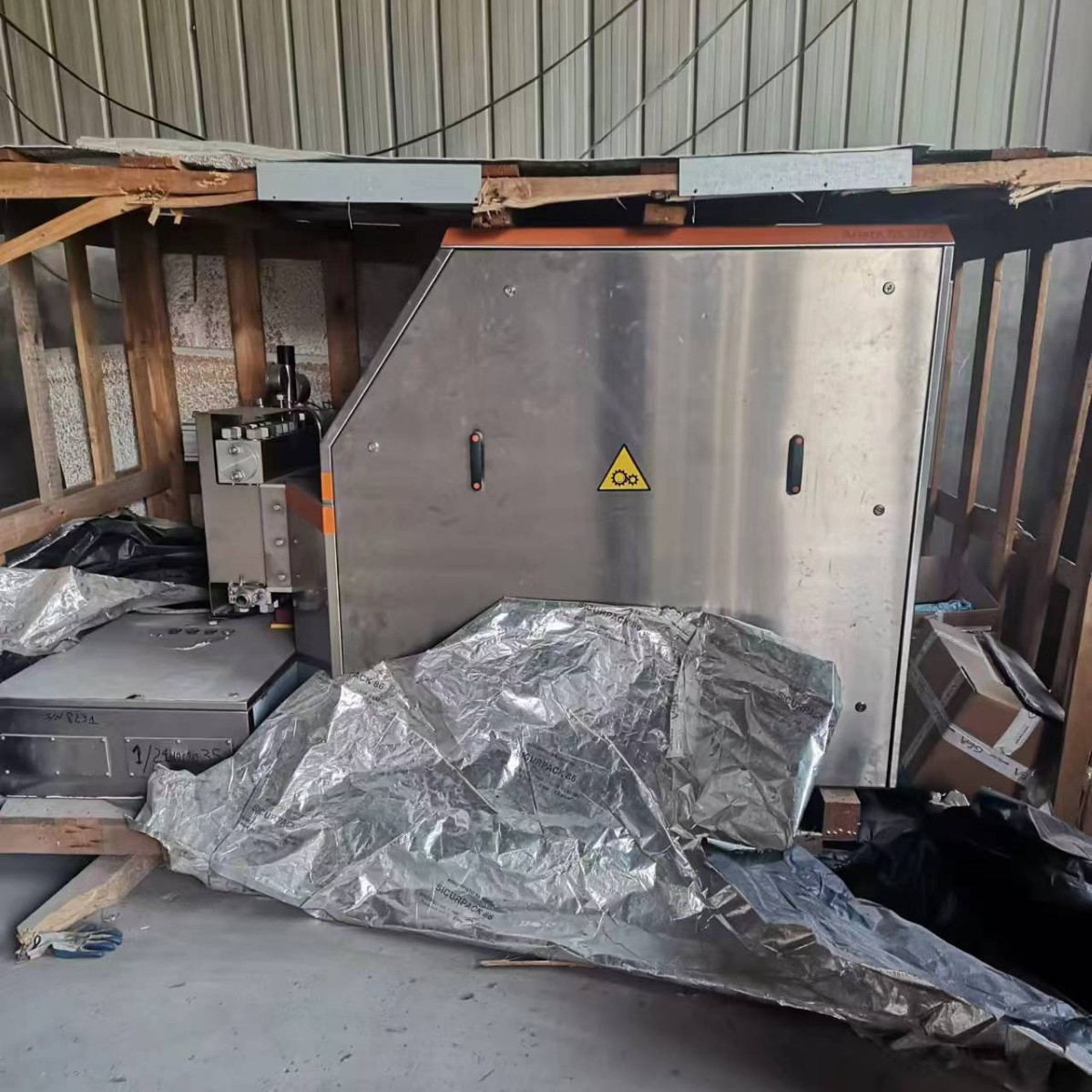 回收二手2吨80公斤均质乳化机混合机食品饮料设备GEA均质机