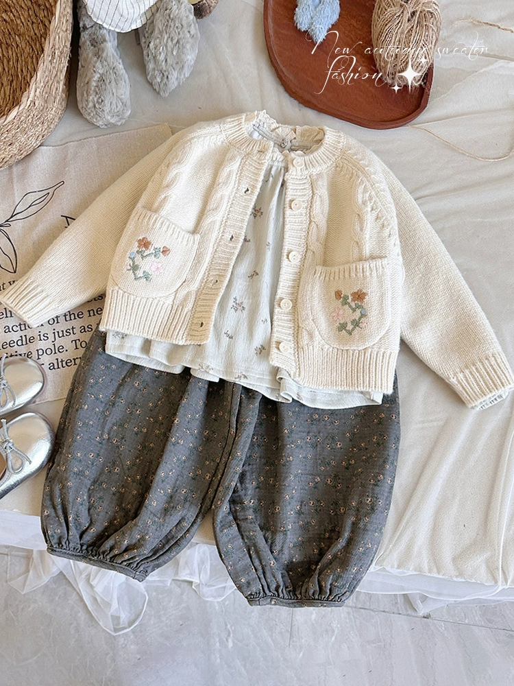 Cute autumn set, children's knitted sweater, body-friendly trousers, french style, floral print, 3 piece set