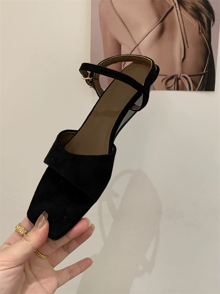 721-3 black