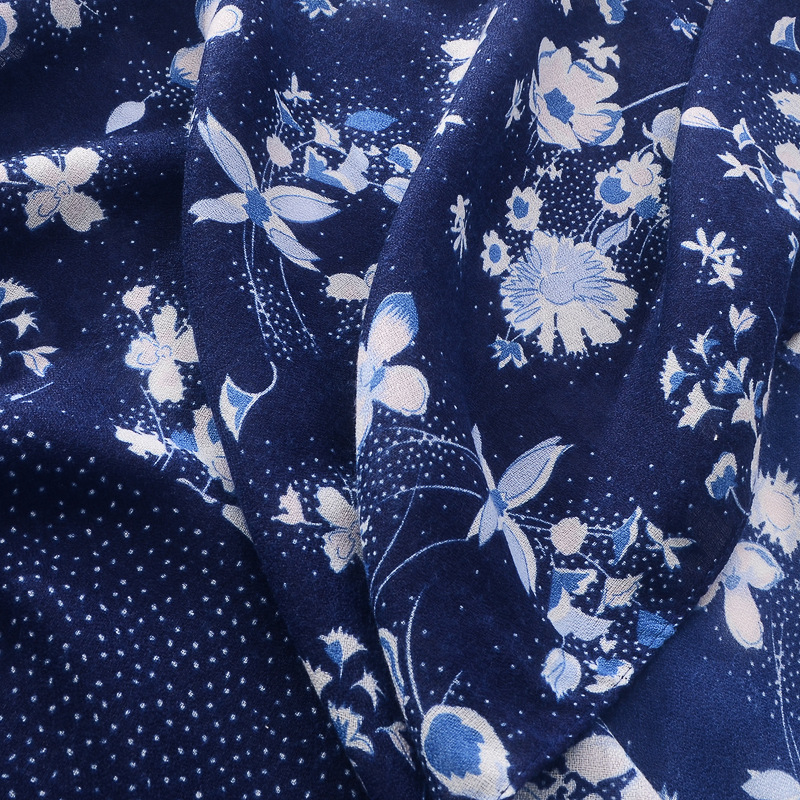 Estilo étnico vintage primavera y otoño bufanda de seda chal azul y blanco porcelana púrpura azul floral impreso algodón y lino hecho a mano borla bufanda