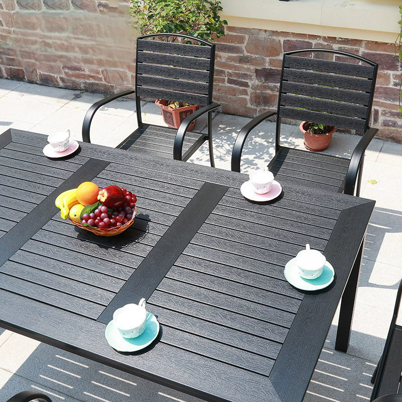 Mesas y sillas al aire libre, restaurantes de ocio, calles comerciales, patios, mesas y sillas de madera de plástico, combinación de mesas y sillas resistentes a la corrosión de aleación de aluminio