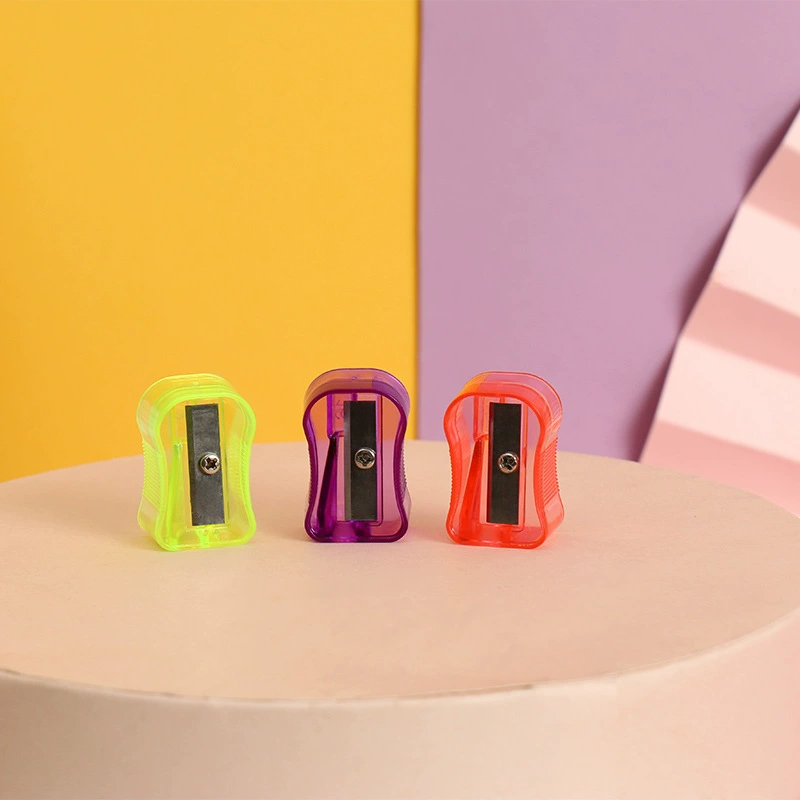 Sade красочная круглая восьмиугольная точилка для карандашей на одно отверстие ручная точилка для карандашей студенческие канцелярские принадлежности точилка для карандашей оптом