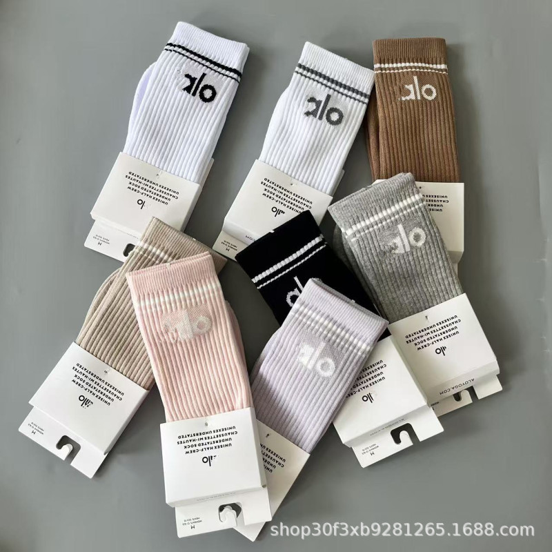 Ai Long Tube Socks Autumn and Winter New Style Pilates Fitness Sports Socks Sweat-Absorbent Breathable Cross-Border Foreign Trade Fashion Versatile Socks