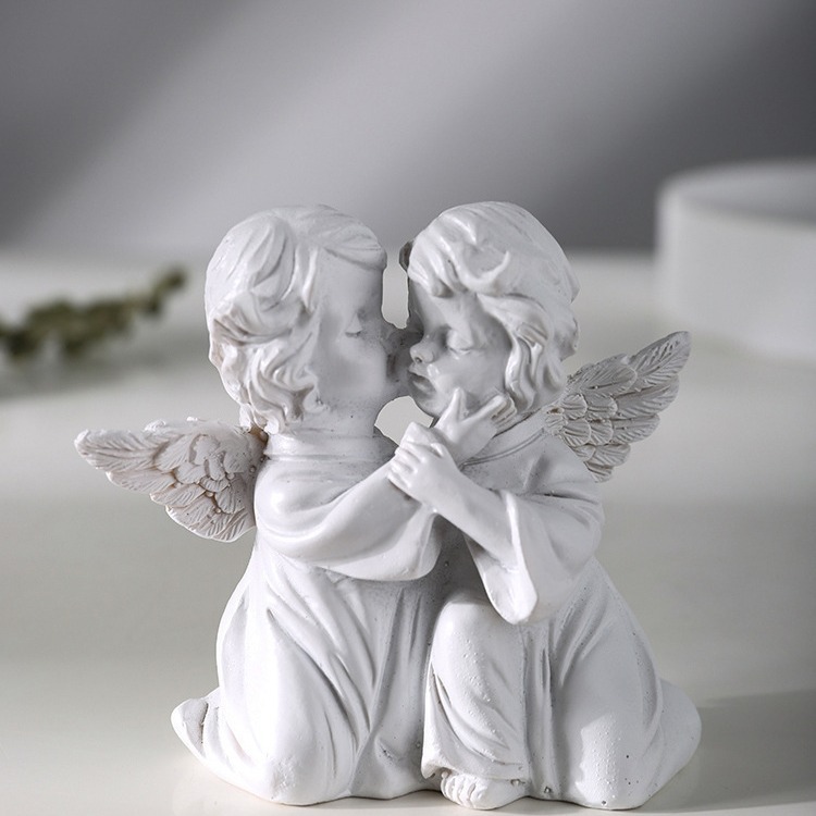 American girl angel statue resin decoration desktop mini decoration wedding supplies couple doll decoration 