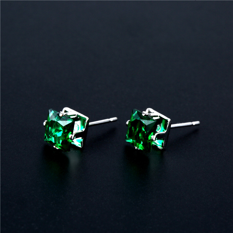 Wholesale Jewelry Color Round Zircon Stainless Steel Stud Earrings Nihaojewelry display picture 13