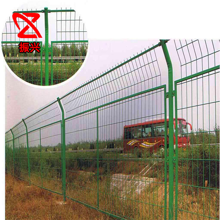 边框护栏网 养殖围栏圈地果园带边框铁丝网隔离防护栏 框架护栏网