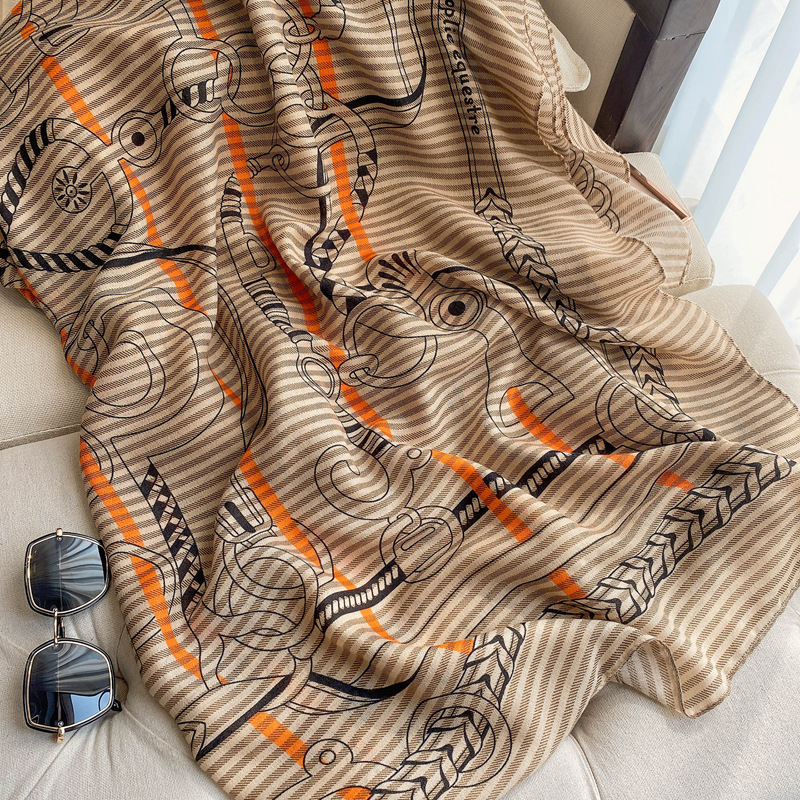 Amazon lujo cadena decoración algodón y lino sensación grande bufanda cuadrada 135*135cm playa protector solar bufanda para las mujeres