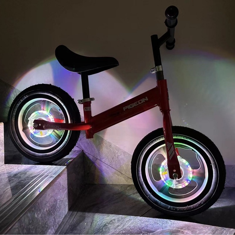 自転車花鼓灯バランス車車輪灯大口径一体輪車輪灯充電知能子供車灯|undefined