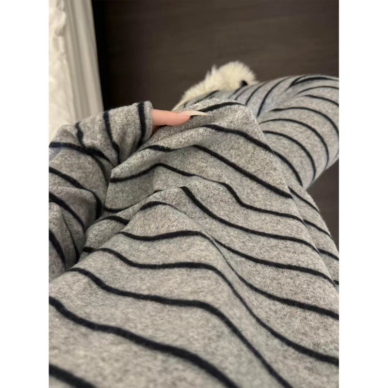 韩系条纹设计感德绒睡衣女款秋冬季加厚家居服套装可外穿跨境批发|undefined
