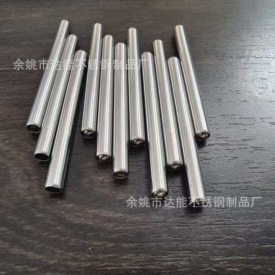 Manufacturer Pet Water Fountain Water Kettle Stainless Steel Spout 304 Stainless Steel Pipe Anti-Leakage and Anti-Scratch