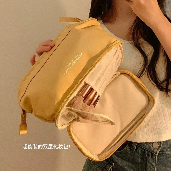 Capacious polyurethane cosmetic bag, organizer bag, handheld waterproof universal shoulder bag