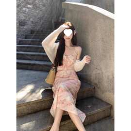 跨境现货法式浅粉色吊带碎花连衣裙女新款渡假风气质长裙百搭时尚