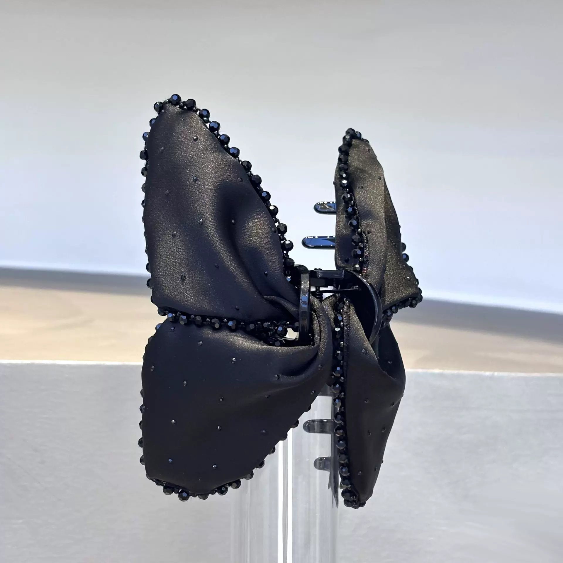 高级感后脑勺鲨鱼夹法式蝴蝶结抓夹女新款（路易斯秘境）气质百搭