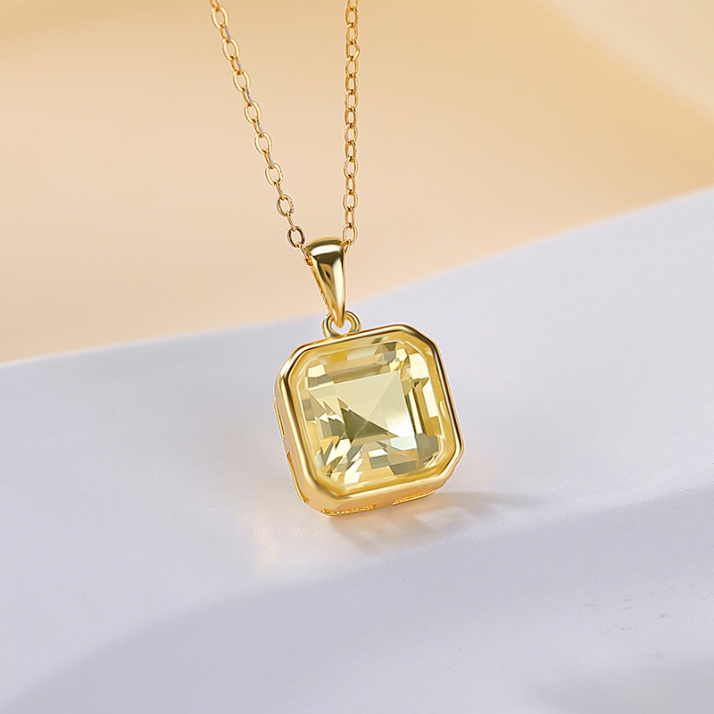 Mặt dây chuyền bạc S925 mạ vàng hình vuông cắt khối pha lê vàng phong cách cổ điển — Mặt dây chuyền đơn (không kèm dây)