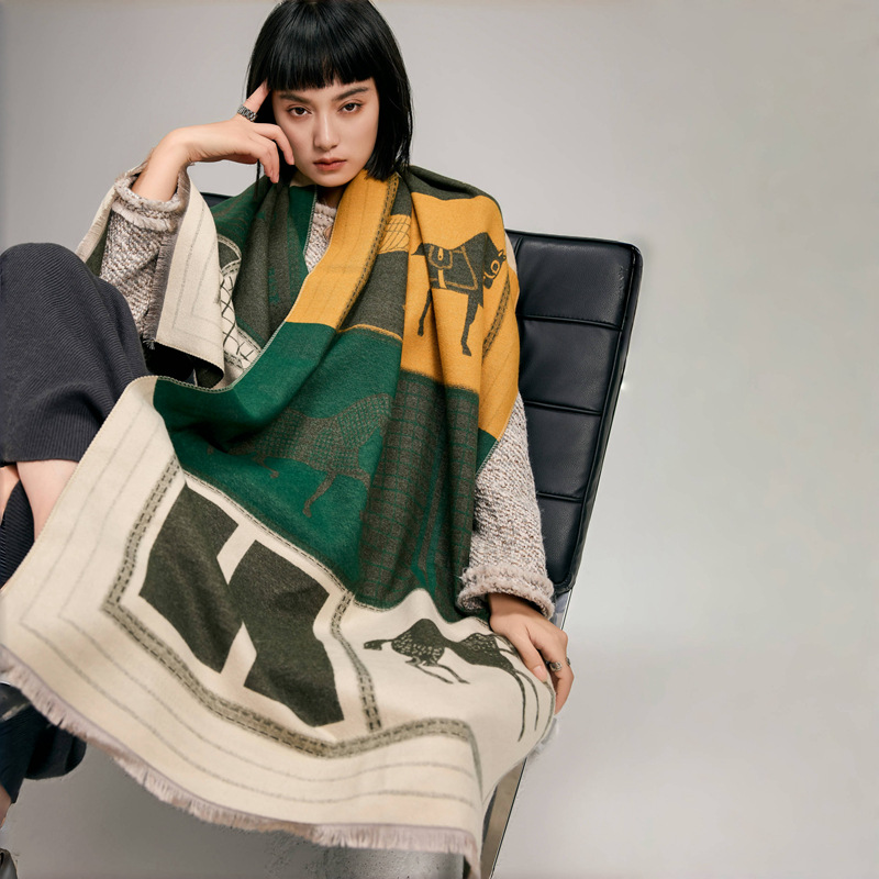 Europa y América Retro Caballo Impresión a cuadrícula temperamento variado espeso calentamiento bufandas de cachemire