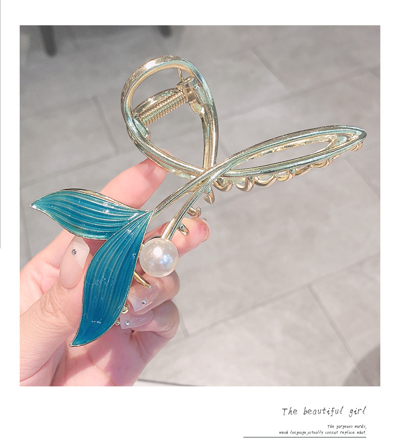 Forcina per capelli a coda di pesce squisita Blue Pearl grande fermaglio per capelli indietro testa estate fermaglio per capelli temperamento squalo fermaglio copricapo_voghion.com