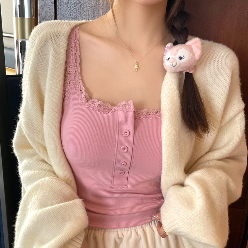 純色のストラップのベストの女性の夏の2024新型の中に美の背もたれの胸のパッドの一体の底の女性の上着を掛けて外着します。