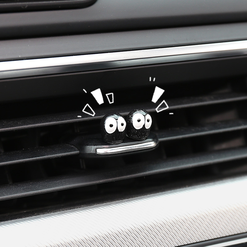 車のセンターコンソールかわいい装飾品車のバックミラー装飾家庭用車両目的漫画練炭黒炭装飾用品|undefined