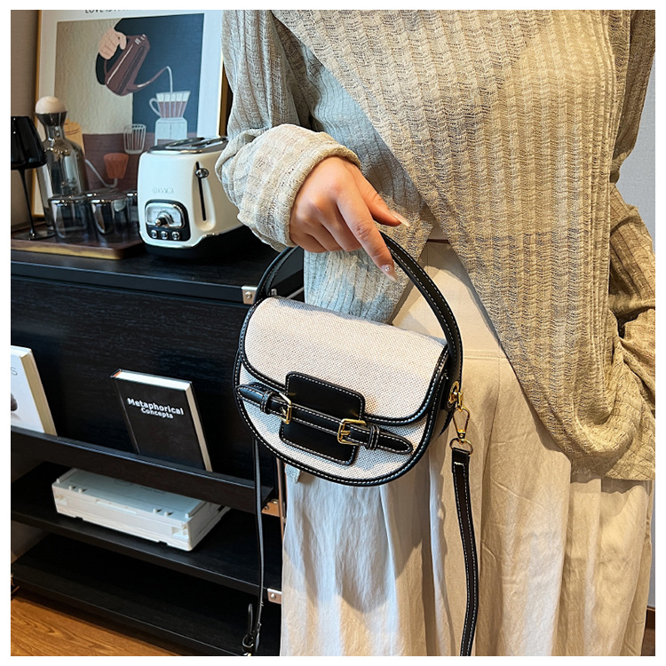 Bags for women 2024 cross border trend new canvas contrast color hand held saddle bag niche high end shoulder messenger bag_voghion.com