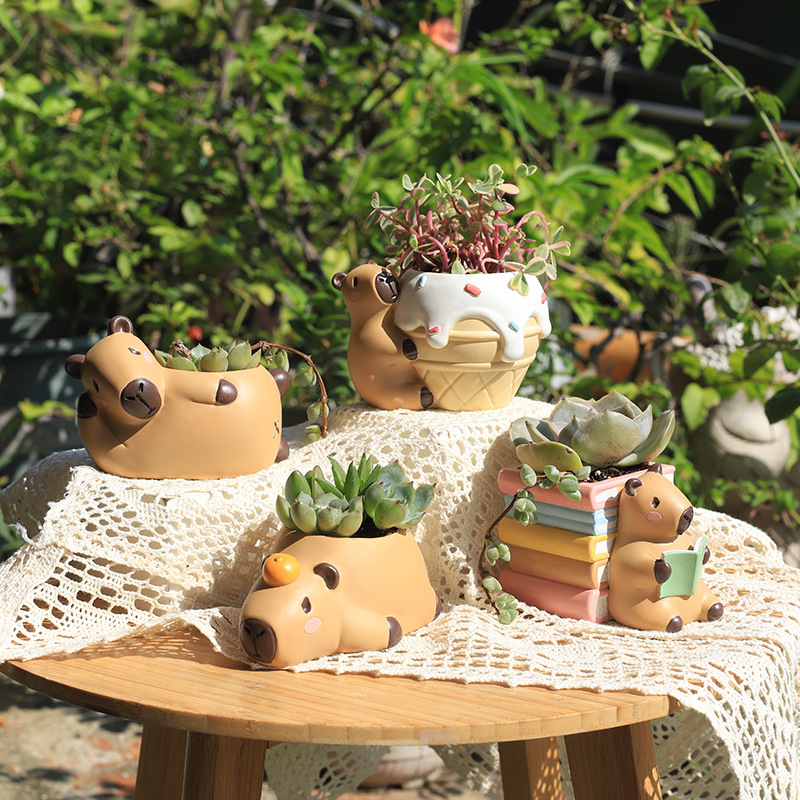 Chậu Cây Resin Chậu cây mọng nước hình Capybara resin, chậu mini trang trí bàn, tiểu cảnh sân vườn (RG-40)