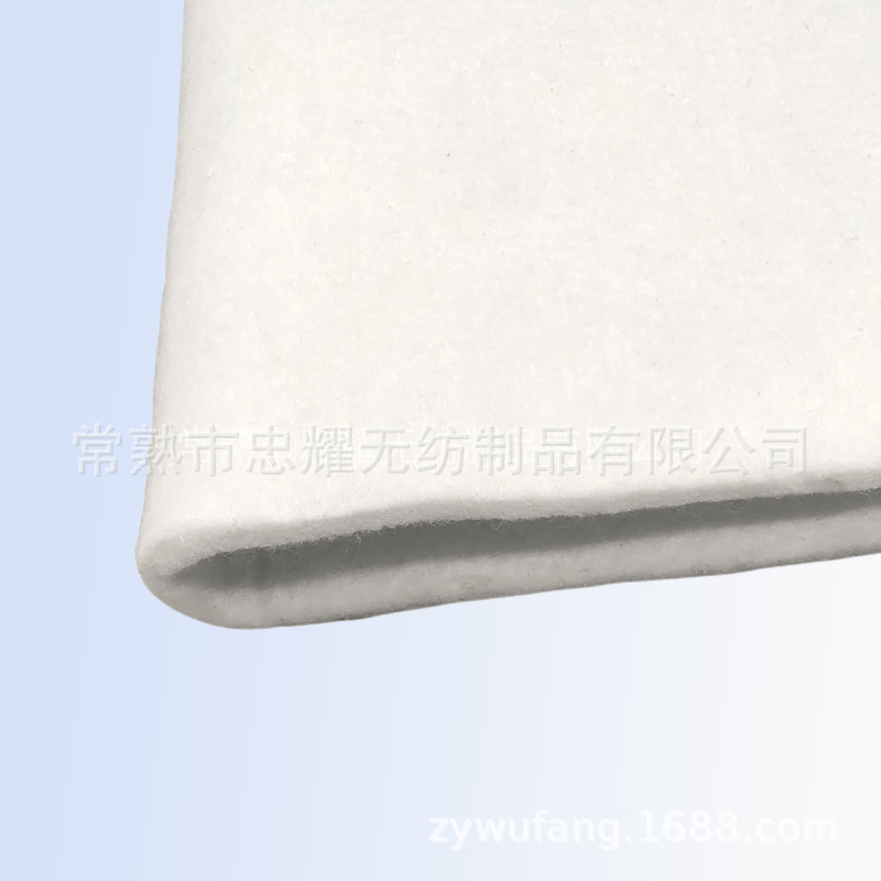 供应批发涤纶白色针刺无纺布针刺涤纶毛毡布土工布白色毛毡无纺布