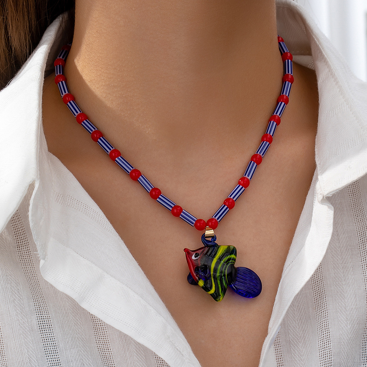 Fish Cute Glass Pendant Necklace Wholesale display picture 1