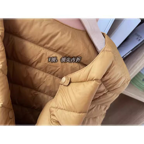 Women's Short Winter Light Down Jacket with Warm Inner Liner, White Duck Down, Fitted Innerwear, Plus Size Outerwear, Trendy