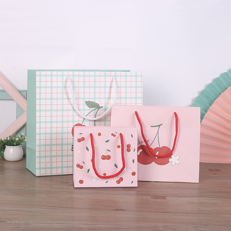 现货情人节礼物可爱礼品包装袋粉色纸袋送女生礼物袋手提袋批发