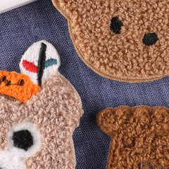 Computer Embroidery Label Towel Embroidery Animal Bear Badge Patch for Clothing Accessories DIY Hand-Sewn Embroidery Cloth Patches