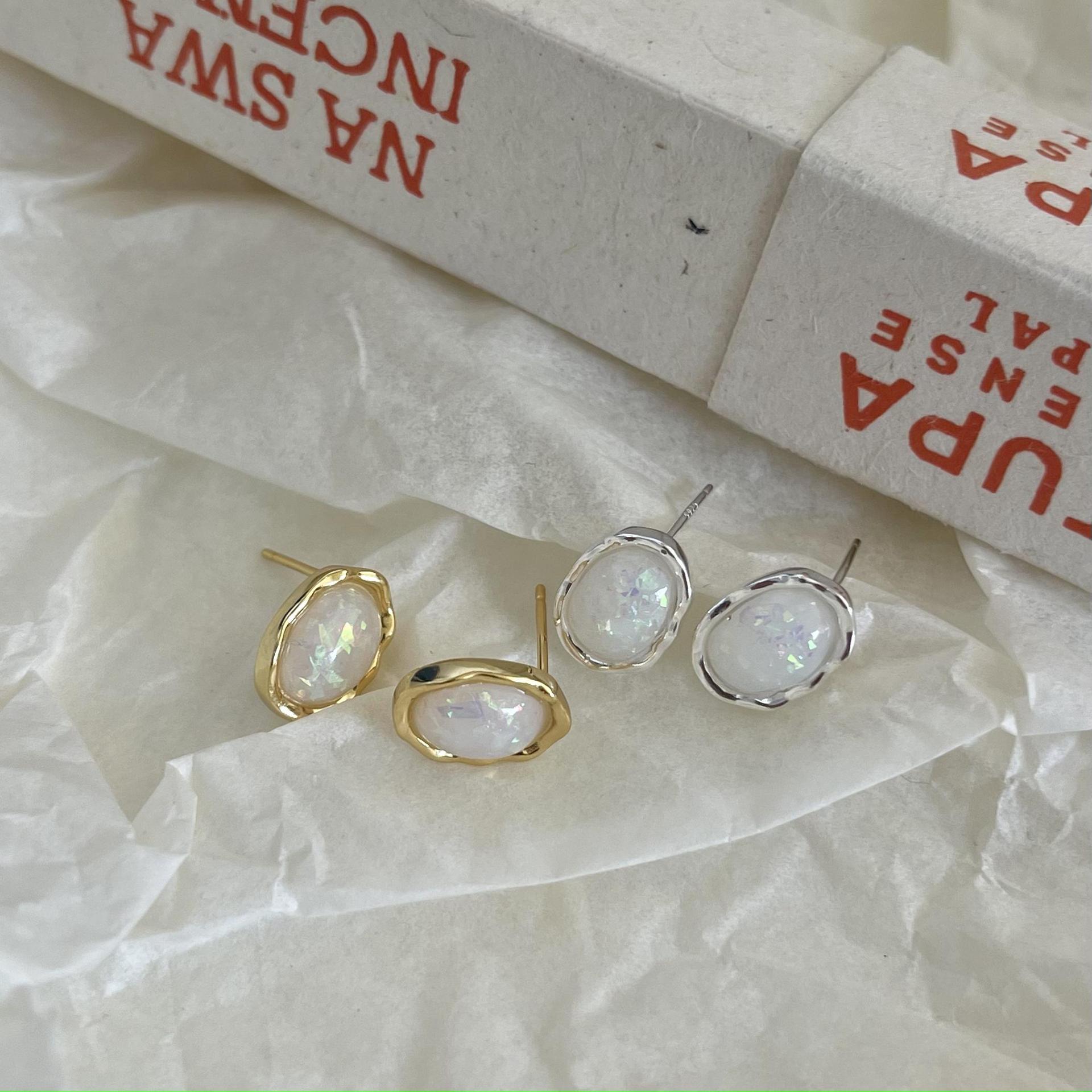 18K Gold Plated Plating Material 1 Pair 18K Gold Plated 925 Sterling Silver Opal Stone 925 Sterling Silver Earrings Oval Ear Studs