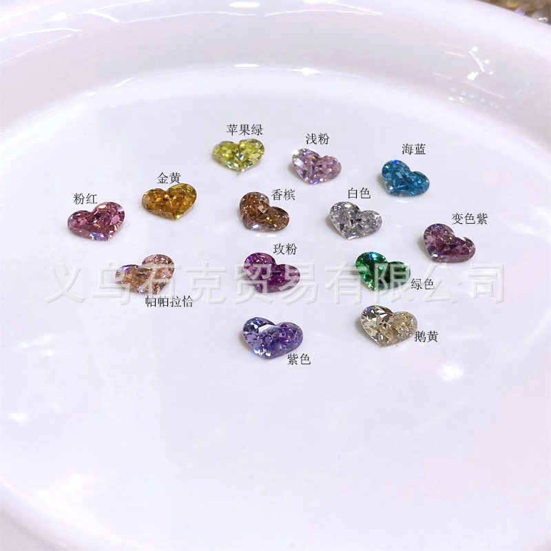 Jewelry heart shaped with zircon