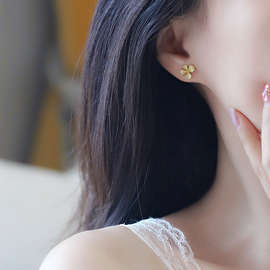 纯银耳钉小众设计感金色花朵耳环2024新款女复古轻奢耳饰