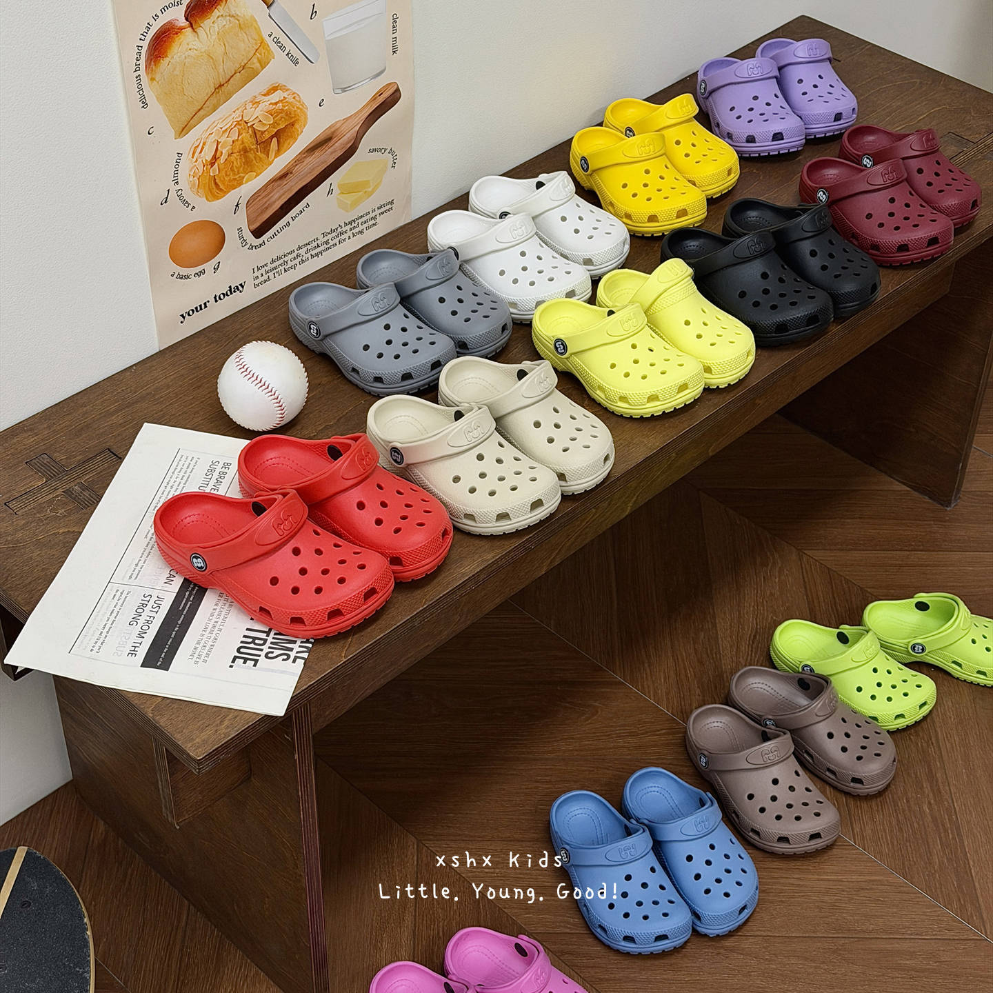 Xshx Cave World｜Children's Clog Shoes for Boys and Girls, Spring and Summer Breathable Ergonomic Design Supportive Sandals