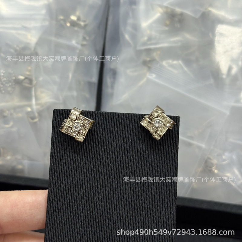 25b新款高版本小香风耳钉女 双C爱心蝴蝶耳环925耳针轻奢高级耳饰|undefined