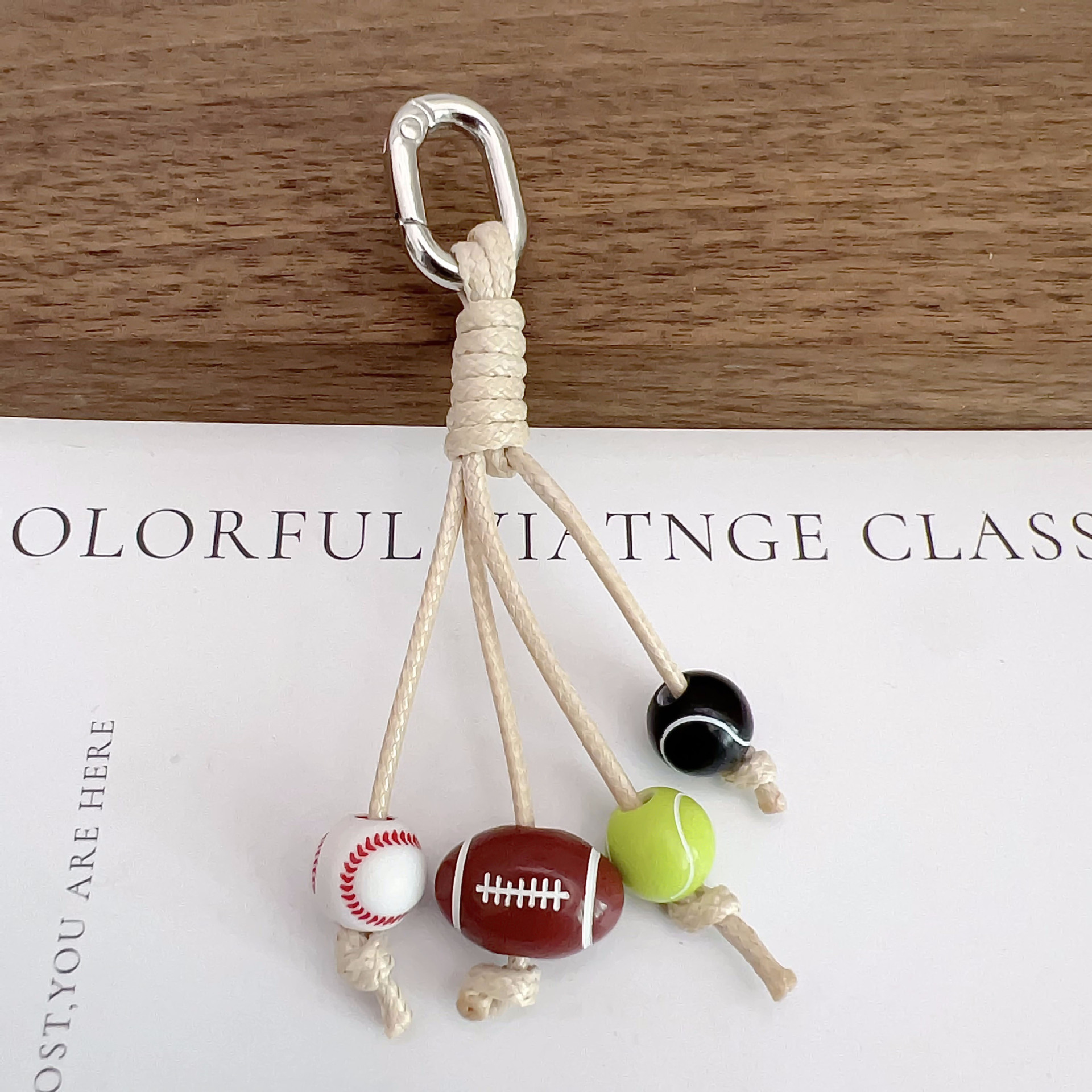 Zapatos, ropa, bolsas, colgantes, zapatos, botas de canguro, botas de Martin, mueller, colgantes, accesorios, zapatos, bolsas, colgantes