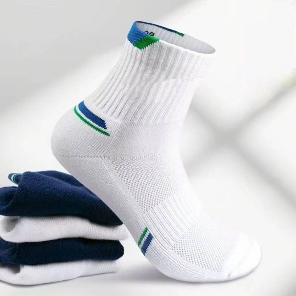 새로운 배드민턴 양말 남여 여름 얇은 스포츠 양말 통기성 러닝 미드 튜브 양말 남자 농구 양말