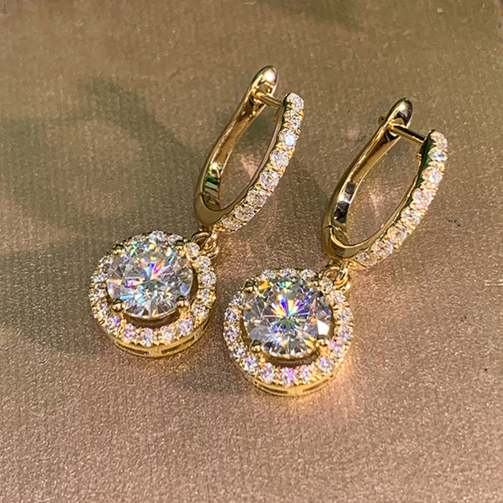 fashionable shiny universal earrings with zircon