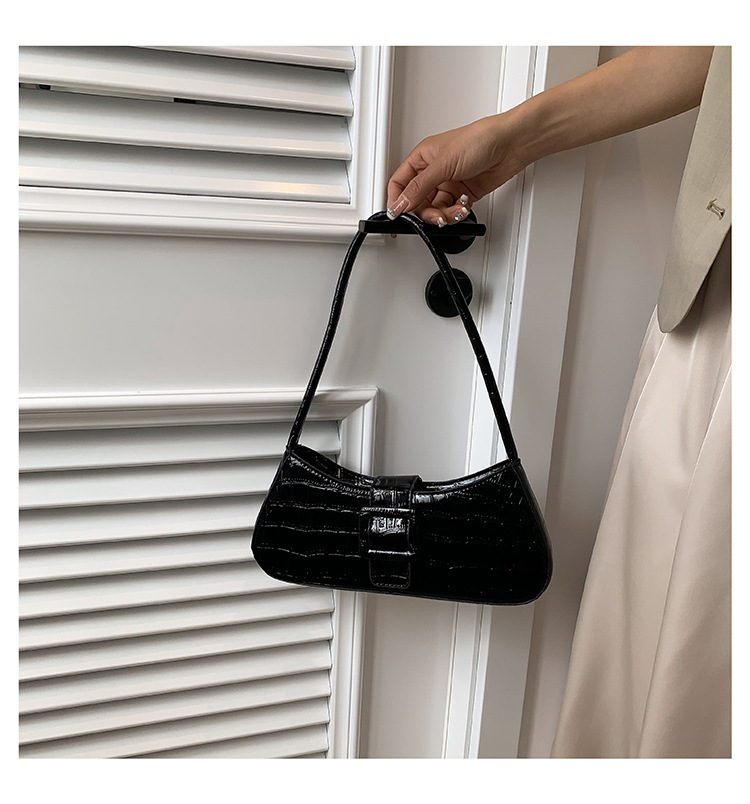 Femmes Petit Toutes Les Saisons Faux Cuir Élégant Sac D'épaule Sac Sous Les Bras display picture 1