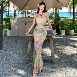 法式度假风油画连衣裙女夏收腰显瘦包臀裙长裙温柔仙女浪漫沙滩裙