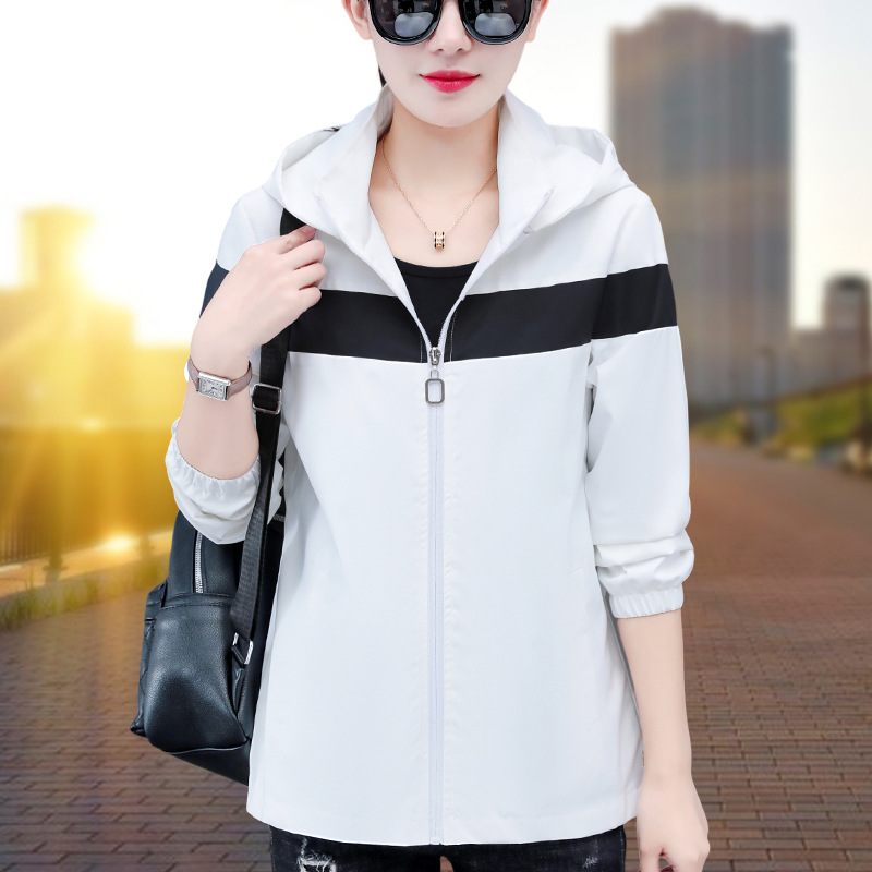 Woodpecker Short Jacket for Women, Spring and Autumn 2026 New Style, Popular for Moms, Petite Fashion Loose Top