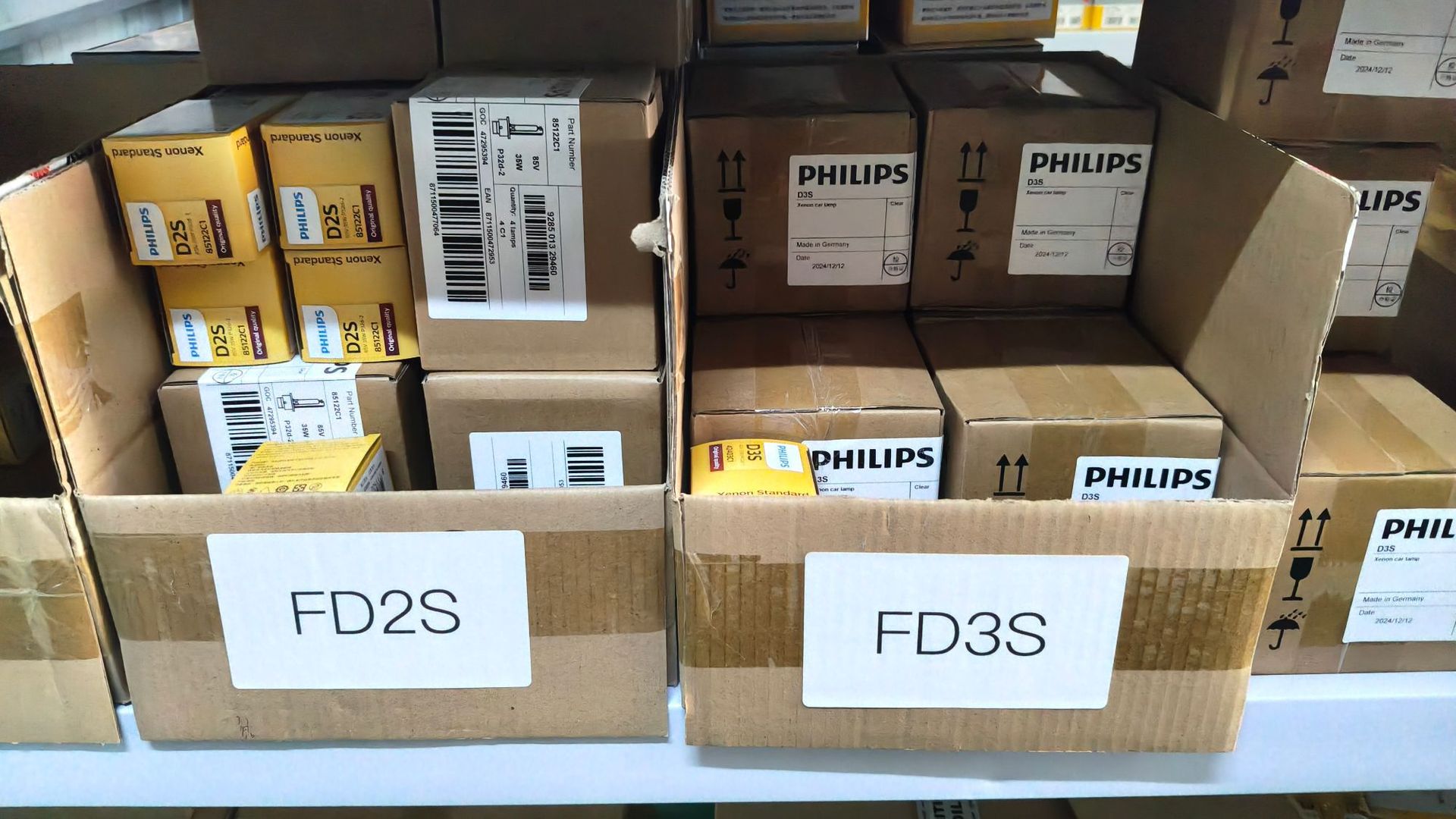 Philips Philips Xenon Bulb D3S 4200K