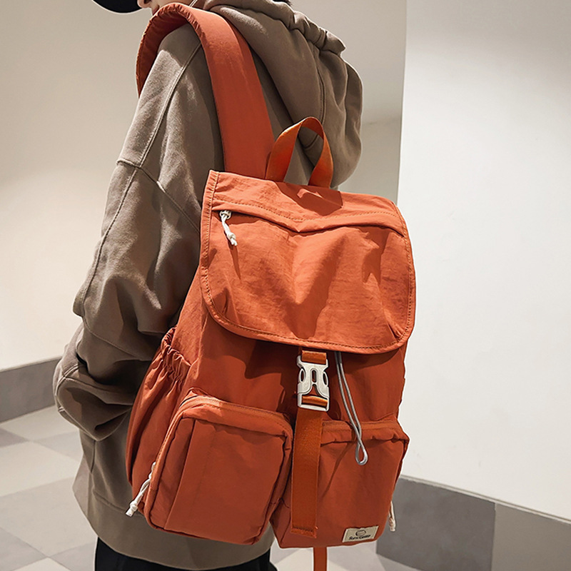 Niche Outdoor Hiking Backpack Casual Simple Backpack for College Students Lightweight Travel Backpack for Men and Women