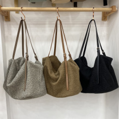 個性の新型の大容量のラシャのぬいぐるみは金を寄付します。