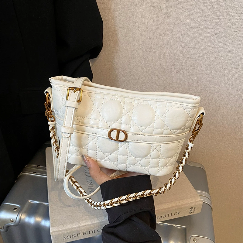 Плечевая сумка (в стиле Chanel) ретро с ромбовидной стёжкой, маленькая, 24×13×8,5 см