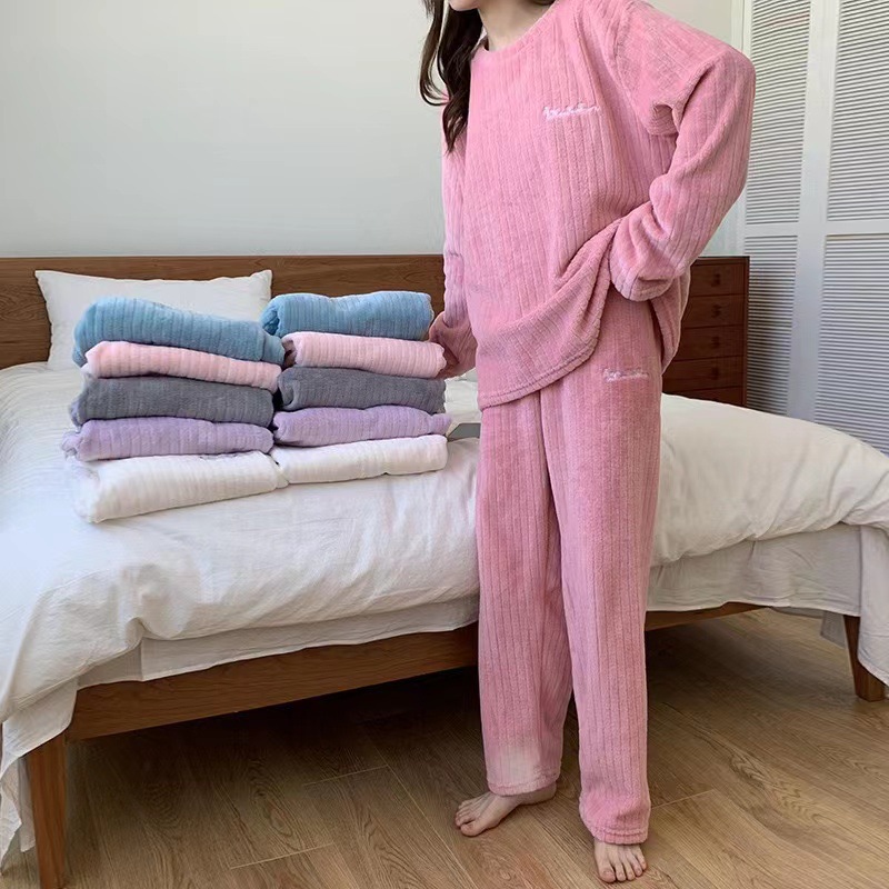 630g Weight Long Sleeve Sleeve Length Pajamas Lingerie Type Pullovers Placket Type Polyester Fabric Type Long Top Length Pants Sets Sets Type 2 Pieces Set Quantity Home Occasion Round Neck Neckline Warm Function Loose Fit Type Stripe, Solid Color Pattern Winter, Autumn Season Women's Gender Casual, Simple Style Style Autumn And Winter New Crescent City Warm Suit Casual Homewear Internet Celebrity Coral Fleece Thick Thermal Pajamas 13