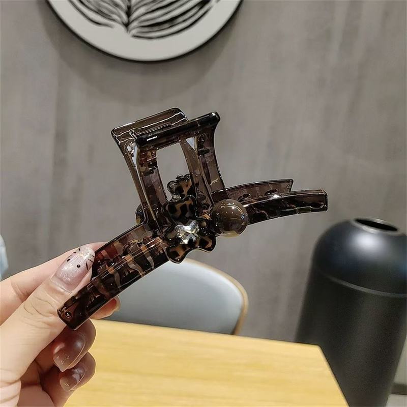 韩国新款高级感简约气质豹纹抓夹茶透色小熊米奇后脑勺盘发鲨鱼夹|undefined