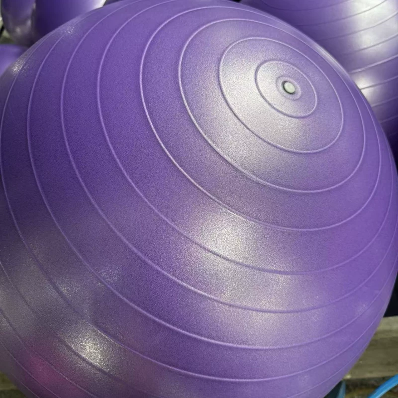 Мяч для йоги PVC 65–85 см матовый