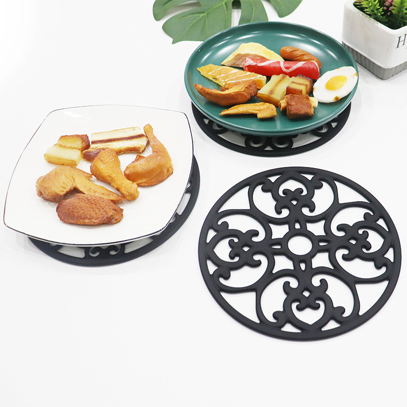 Almohadilla de aislamiento de silicona transfronteriza almohadilla de placa de silicona almohadilla de olla patrón europeo 3 unidades traje de montaña redonda estilo europeo y americano