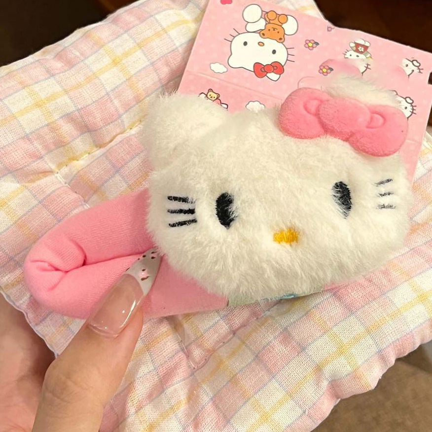 M13 파운데이션 고양이