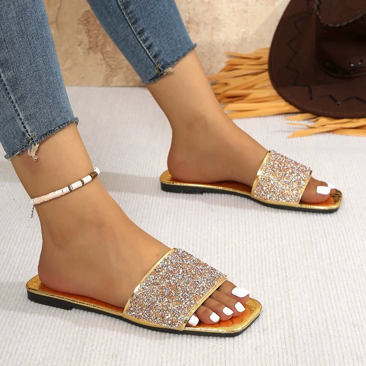 Трансграничные внешнеторговые тапочки с плоским дном 2025 тапочки летом носить модные стразы